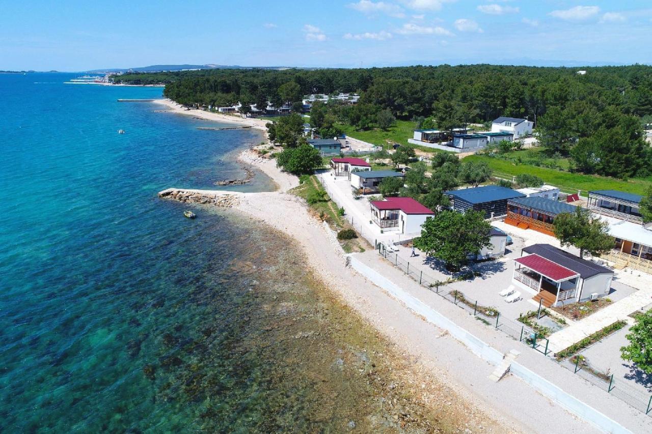 Mobile Home Plumeria 1 Biograd Na Moru Buitenkant foto