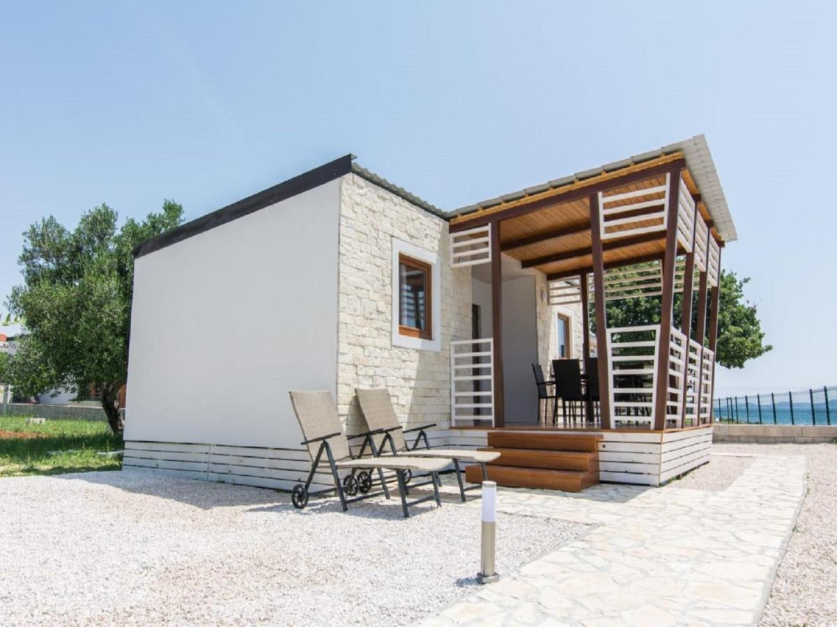 Mobile Home Plumeria 1 Biograd Na Moru Buitenkant foto